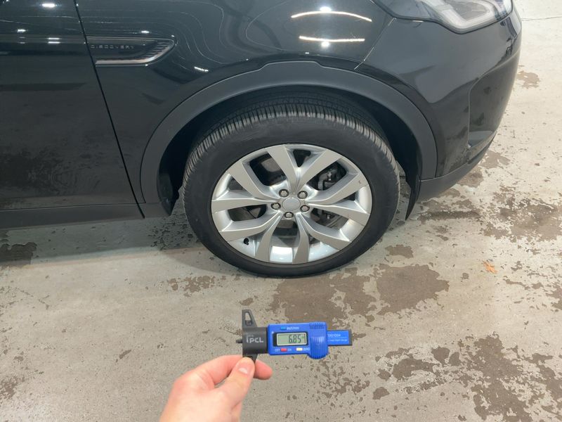 Land Rover Discovery Sport P300e Hybrid SE AWD 2023 – снимка 11
