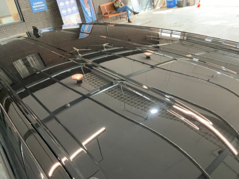 Land Rover Discovery Sport P300e Hybrid SE AWD 2023 – снимка 13