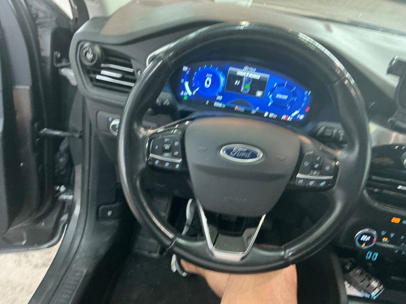 Ford Kuga 1.5 TDCi EcoBlue Titanium 2021 – снимка 25