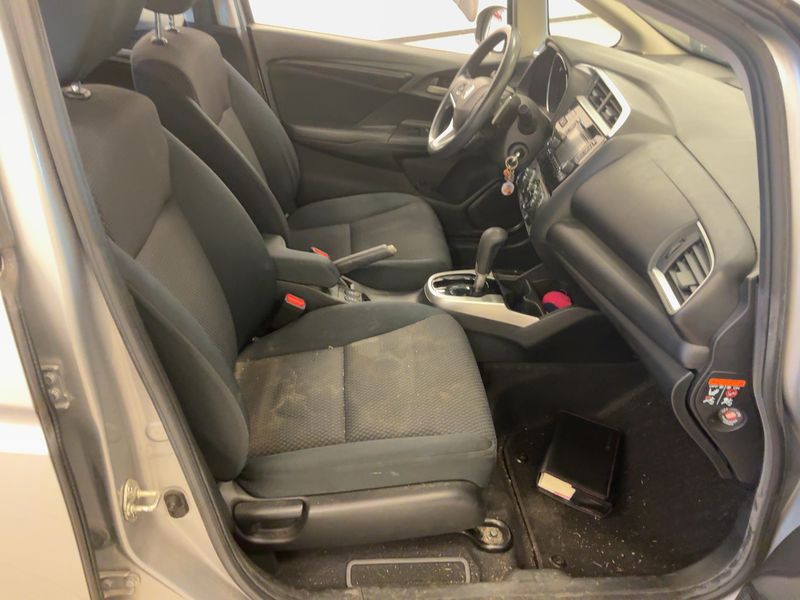 Honda Jazz 1.3 i-VTEC Trend 2018 – снимка 16