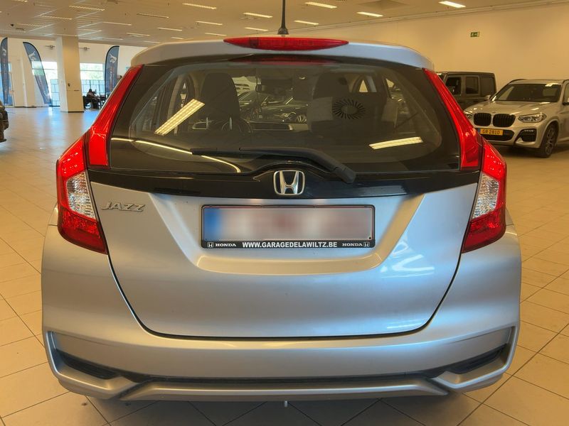 Honda Jazz 1.3 i-VTEC Trend 2018 – снимка 7