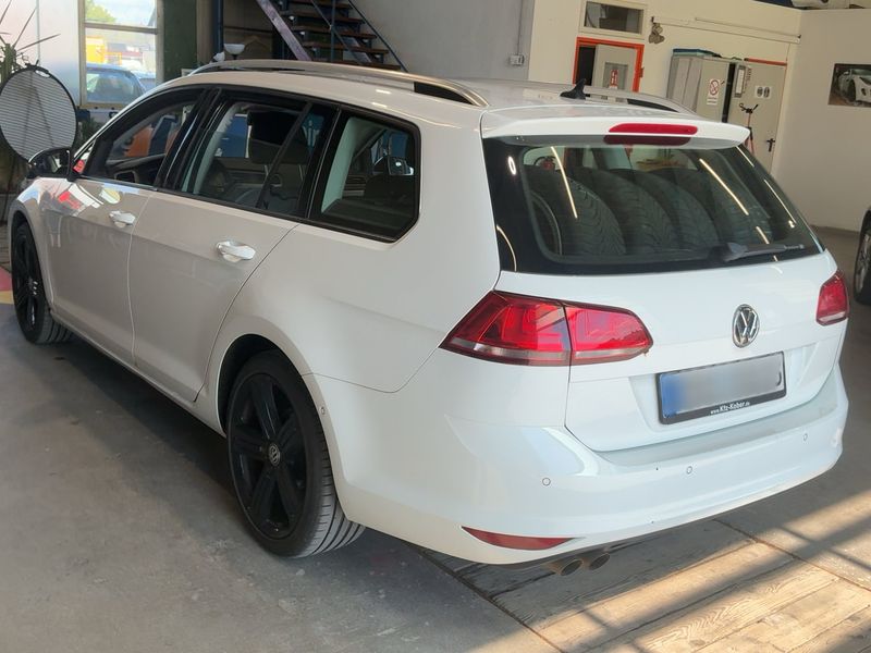 Volkswagen Golf VII 2.0 TDI Comfortline BlueMotion Tech 2015 – снимка 6