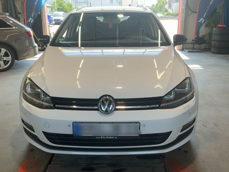 Volkswagen Golf VII 2.0 TDI Comfortline BlueMotion Tech 2015 – снимка 14