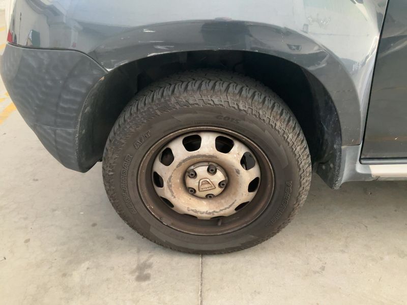 Dacia Duster 1.5 dCi Ambiance 4x2 2014 – снимка 3