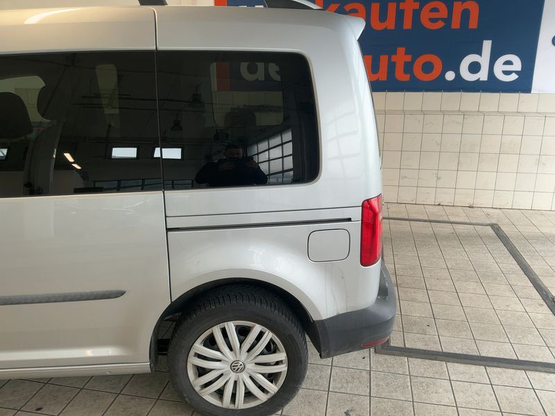 Volkswagen Caddy 2.0 TDI Trendline BlueMotion Tech 2018 – снимка 6