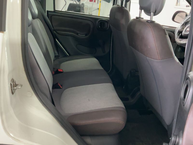 Fiat Panda 0.9 Cross 4x4 2015 – снимка 19