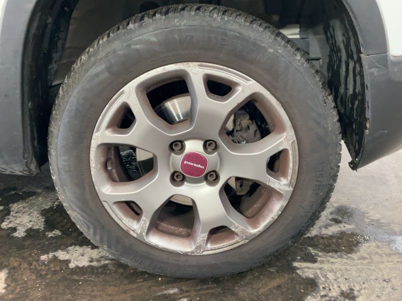 Fiat Panda 0.9 Cross 4x4 2015 – снимка 11