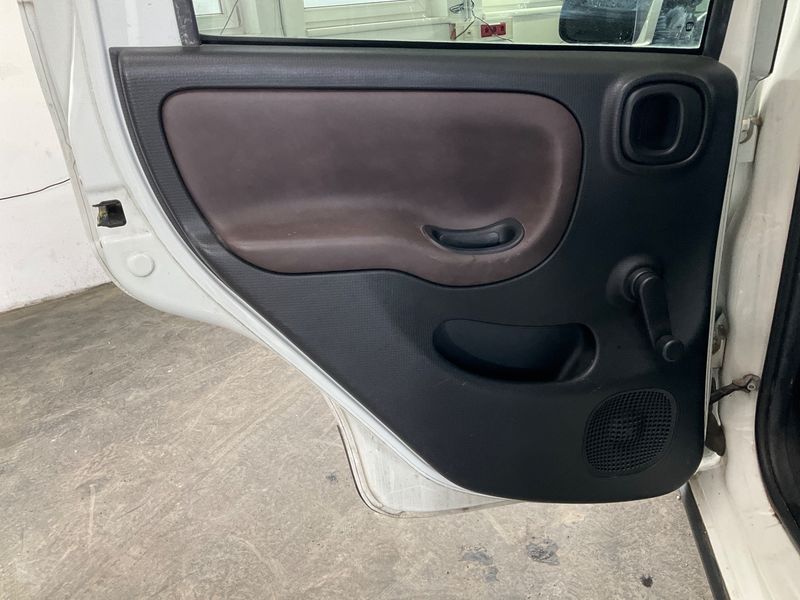Fiat Panda 0.9 Cross 4x4 2015 – снимка 36