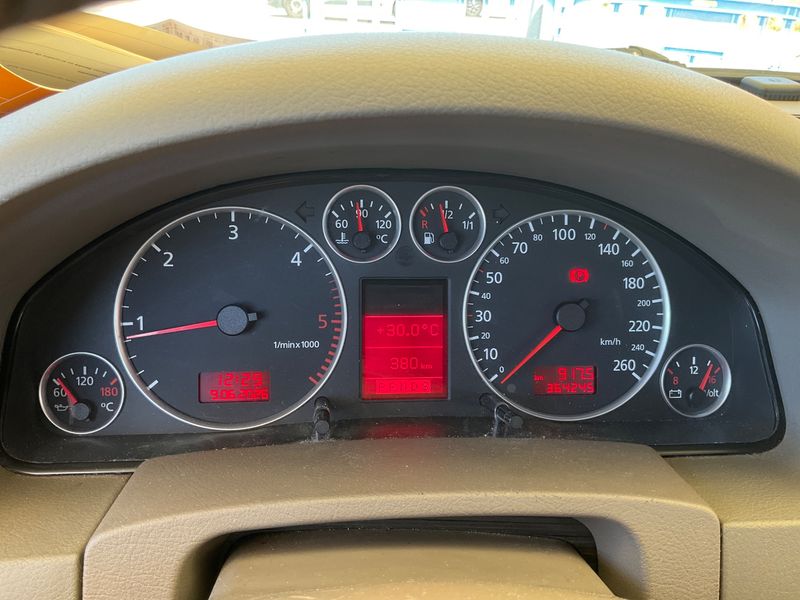 Audi A6 1.9 TDI 2003 – снимка 4