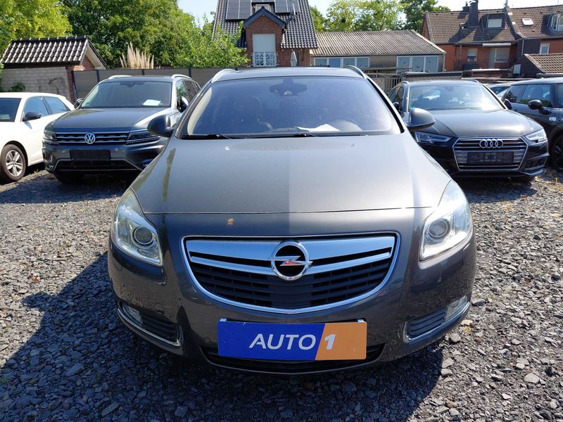 Opel Insignia Sports Tourer 2.0 Turbo Innovation 4x4 2012 – снимка 7