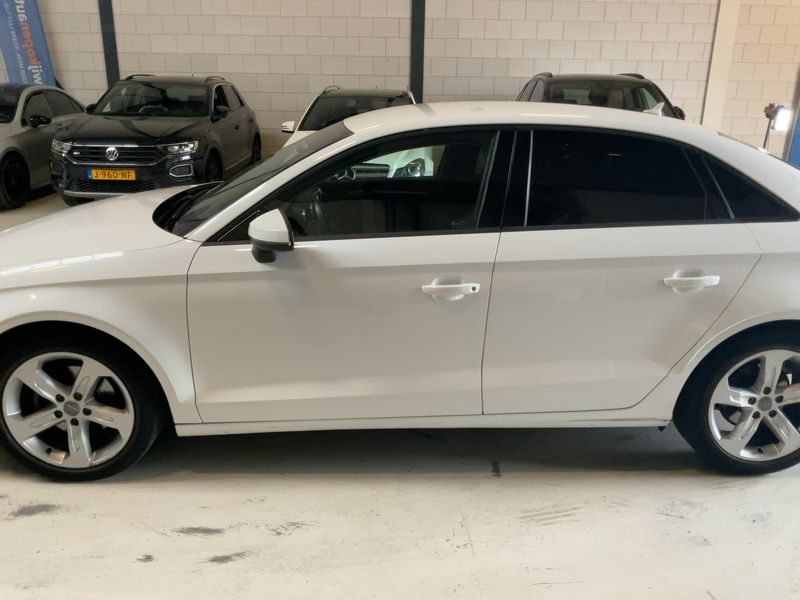 Audi A3 Limousine 1.0 TFSI Sport 2018 – снимка 4