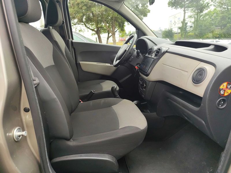 Dacia Dokker 1.5 dCi Diesel Ambiance 2013 – снимка 23