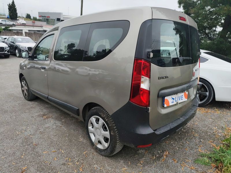 Dacia Dokker 1.5 dCi Diesel Ambiance 2013 – снимка 3