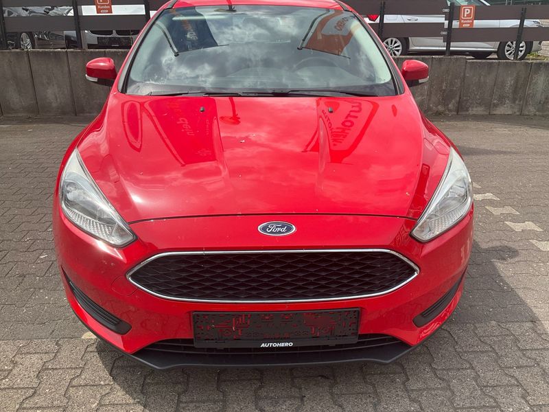Ford Focus 1.0 EcoBoost Business 2015 – снимка 14
