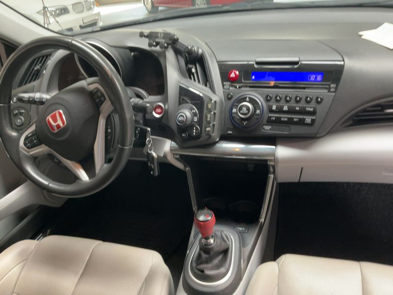 Honda CR-Z 1.5 Hybrid GT 2011 – снимка 17