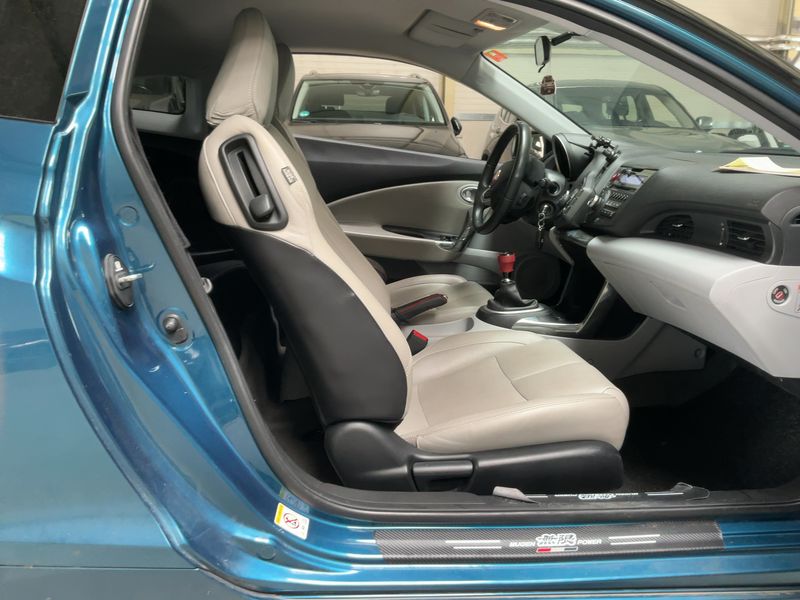 Honda CR-Z 1.5 Hybrid GT 2011 – снимка 16