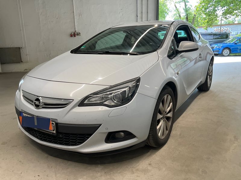 Opel Astra GTC 1.4 Turbo Innovation 2012 – снимка 1