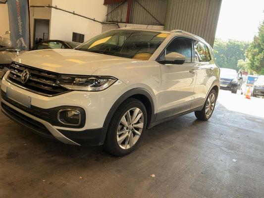 Volkswagen T-Cross 1.0 TSI Carat 2019 – снимка 2