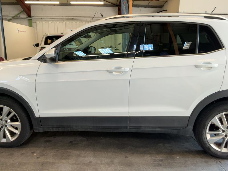 Volkswagen T-Cross 1.0 TSI Carat 2019 – снимка 4