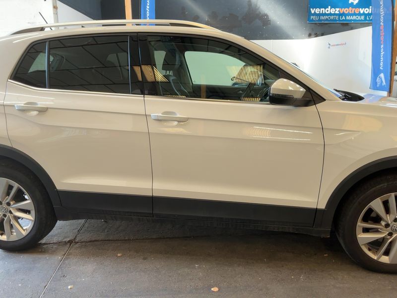 Volkswagen T-Cross 1.0 TSI Carat 2019 – снимка 10