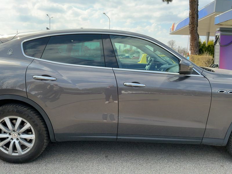 Maserati Levante 3.0 V6 Diesel 2019 – снимка 10