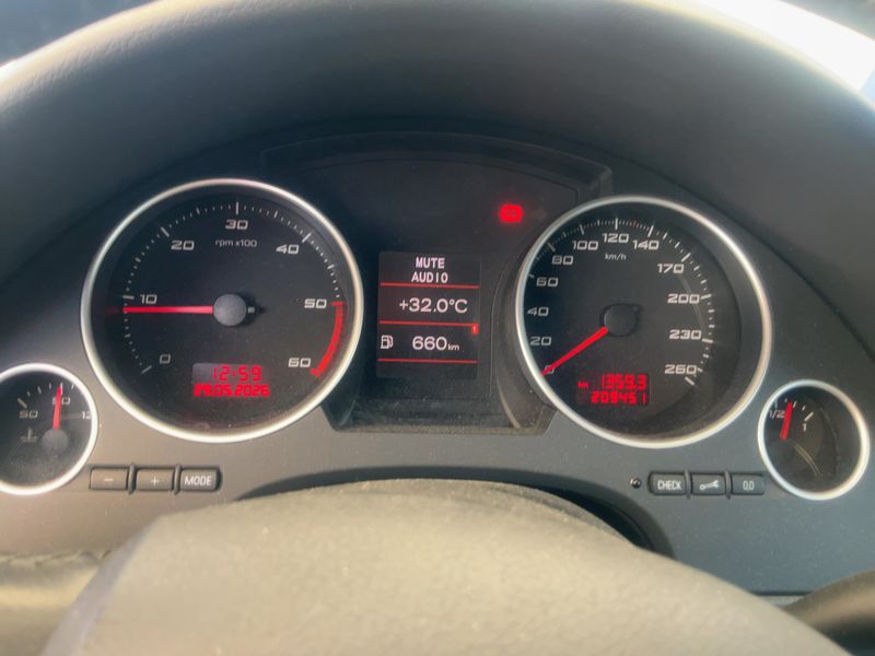 Seat Exeo 2.0 TDI Sport 2011 – снимка 18