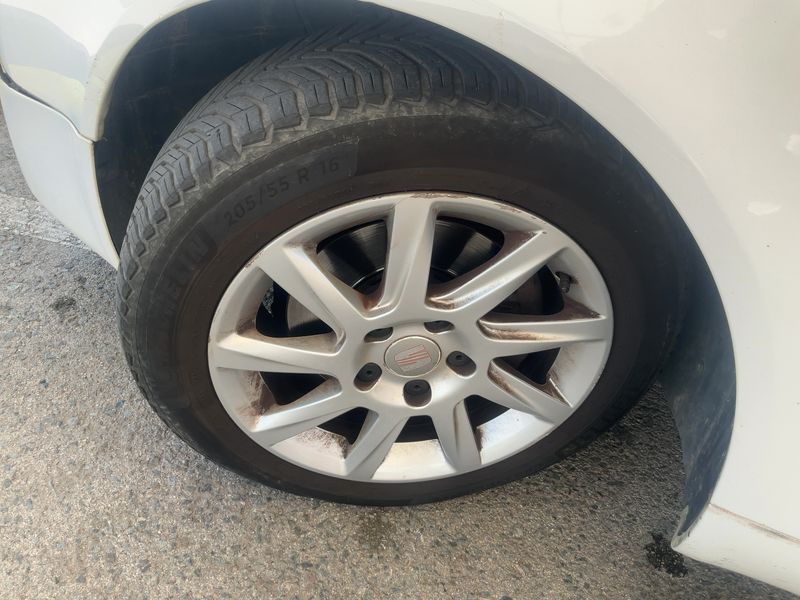 Seat Exeo 2.0 TDI Sport 2011 – снимка 3