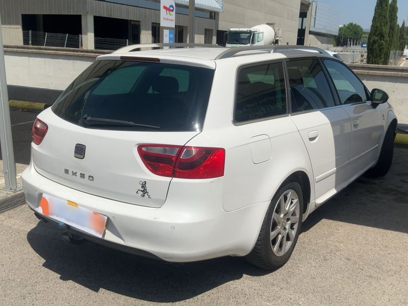 Seat Exeo 2.0 TDI Sport 2011 – снимка 8