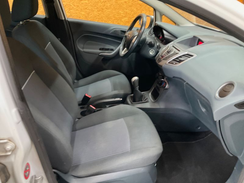Ford Fiesta 1.25 Trend 2011 – снимка 3