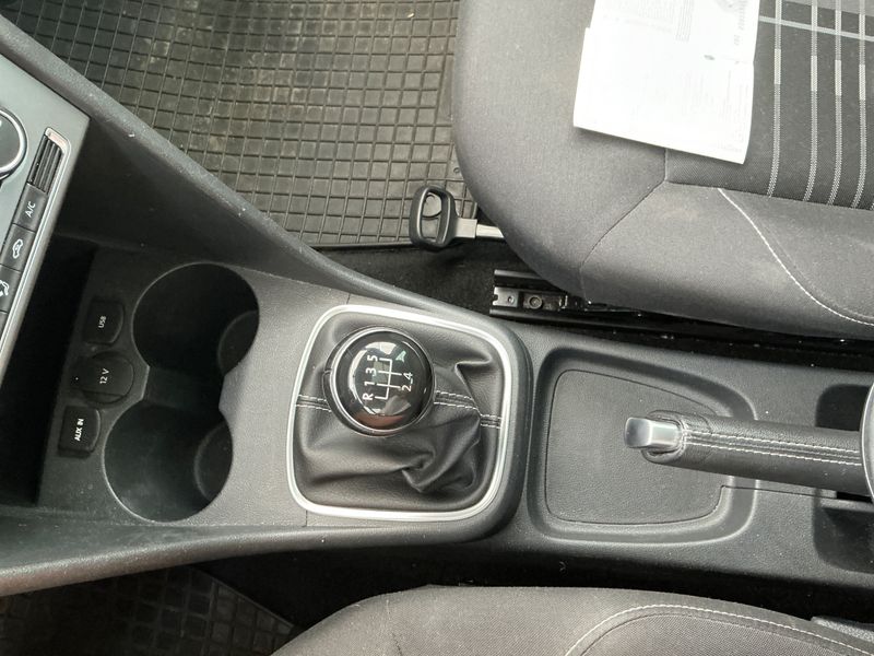 Volkswagen Polo 1.4 TDI Lounge BlueMotion Tech 2015 – снимка на щета 51