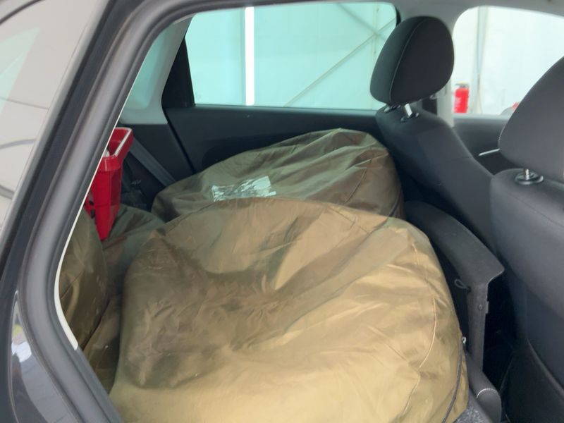 Volkswagen Polo 1.4 TDI Lounge BlueMotion Tech 2015 – снимка 20