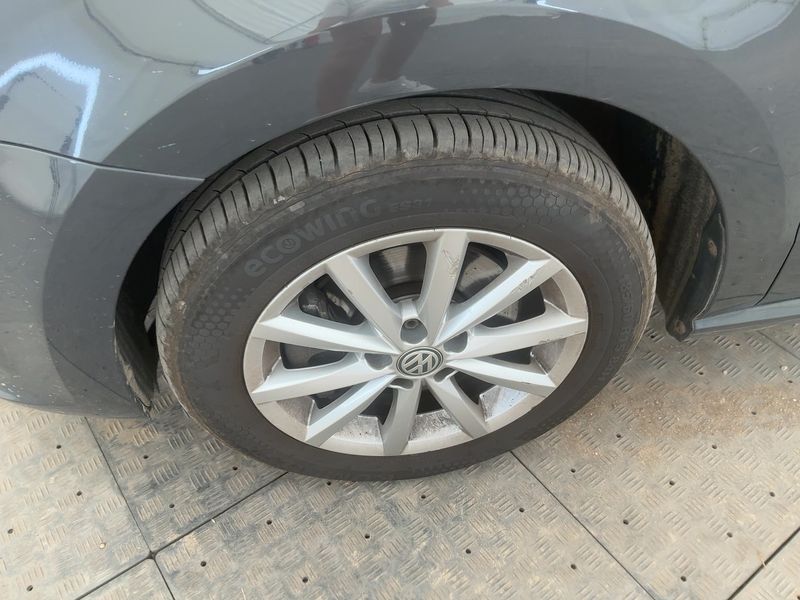 Volkswagen Polo 1.4 TDI Lounge BlueMotion Tech 2015 – снимка на щета 3
