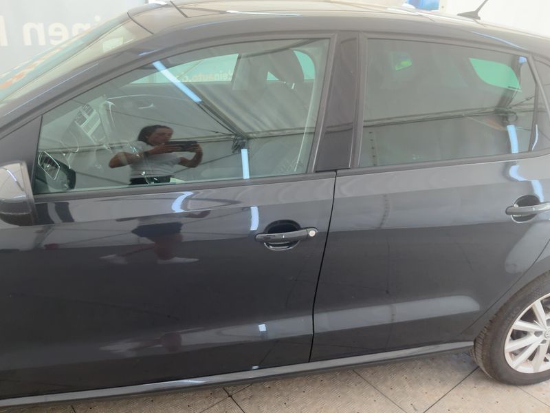 Volkswagen Polo 1.4 TDI Lounge BlueMotion Tech 2015 – снимка на щета 4