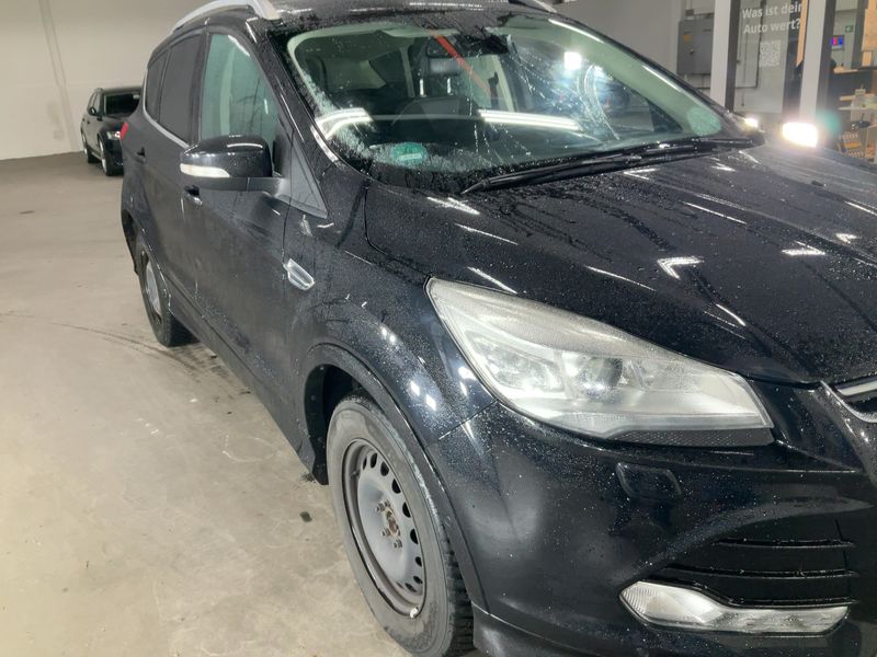 Ford Kuga 2.0 TDCi Individual 2014 – снимка 12