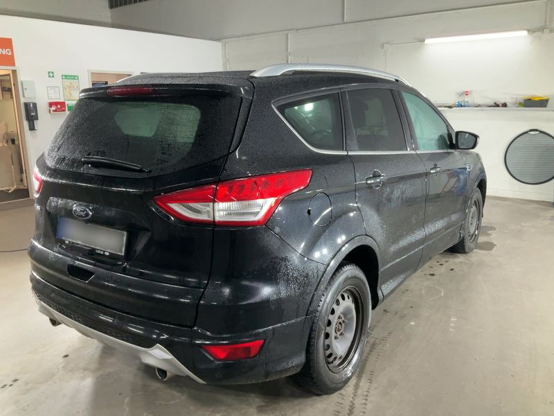 Ford Kuga 2.0 TDCi Individual 2014 – снимка 8