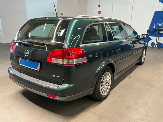 Opel Vectra 2.2 DTI Elegance 2004 – снимка 2
