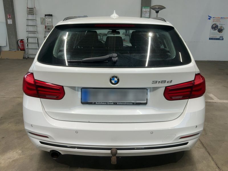 BMW 3er 318d Sport Line 2016 – снимка 7