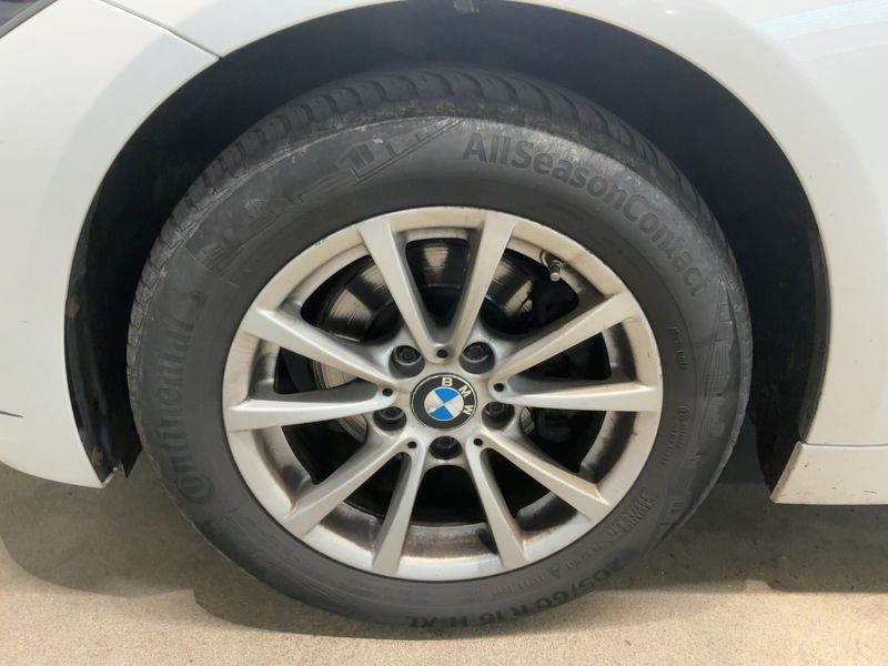 BMW 3er 318d Sport Line 2016 – снимка 3
