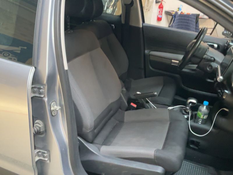 Citroen C4 Cactus 1.2 PureTech Feel Business 2019 – снимка 17