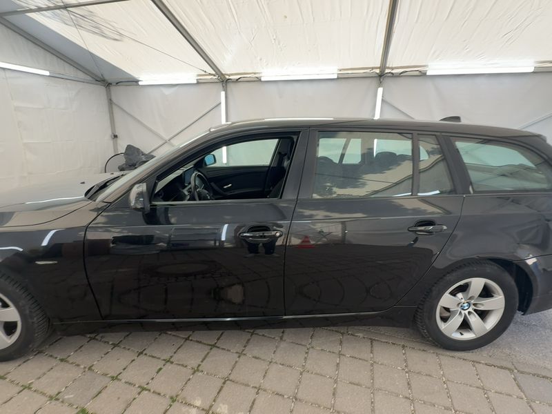 BMW 5er 520i 2010 – снимка 4