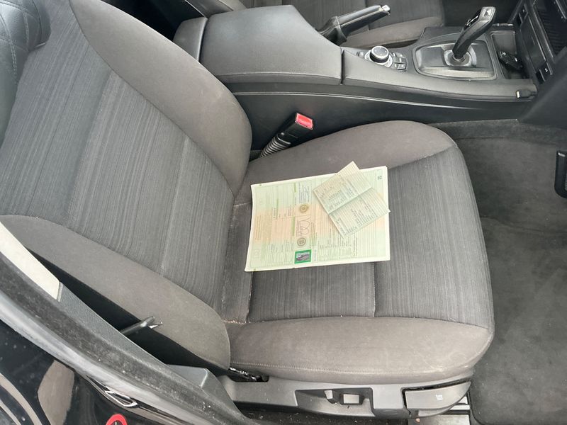 BMW 5er 520i 2010 – снимка 32