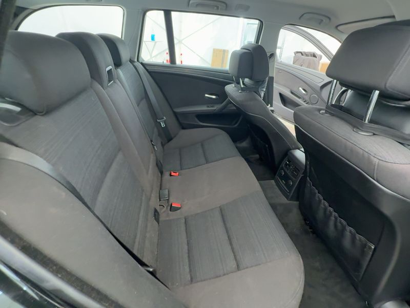 BMW 5er 520i 2010 – снимка 19