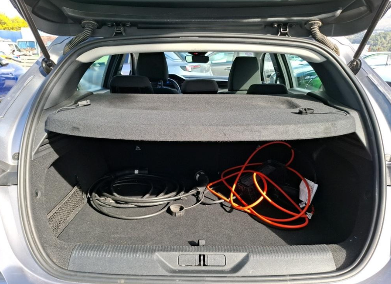 Peugeot 308 1.6 Hybrid Active Pack 2023 – снимка 4