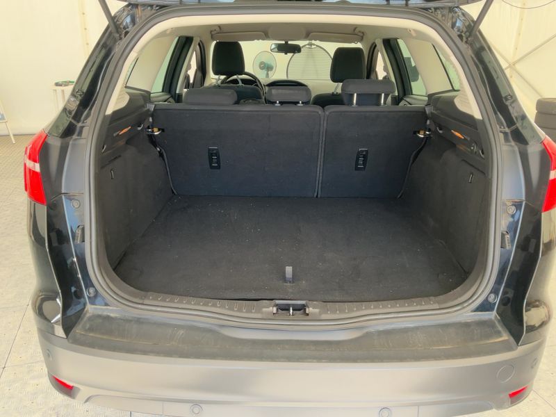 Ford Focus 1.5 TDCi Business 2017 – снимка 15