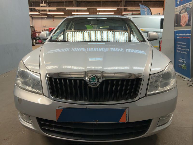 Skoda Octavia 1.6 TDI Ambition 2012 – снимка 14
