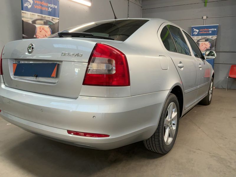Skoda Octavia 1.6 TDI Ambition 2012 – снимка 8