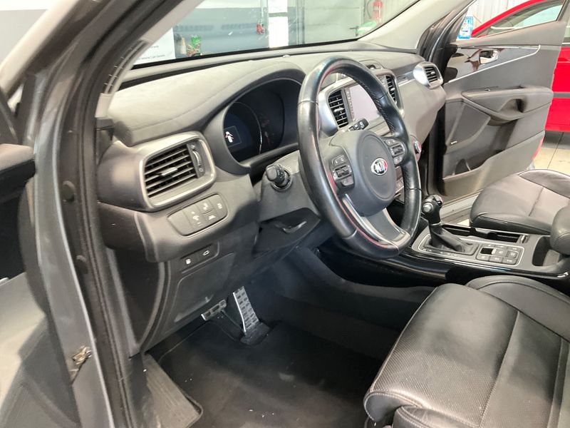 Kia Sorento 2.2 CRDi Platinum Edition 4WD 2017 – снимка 23