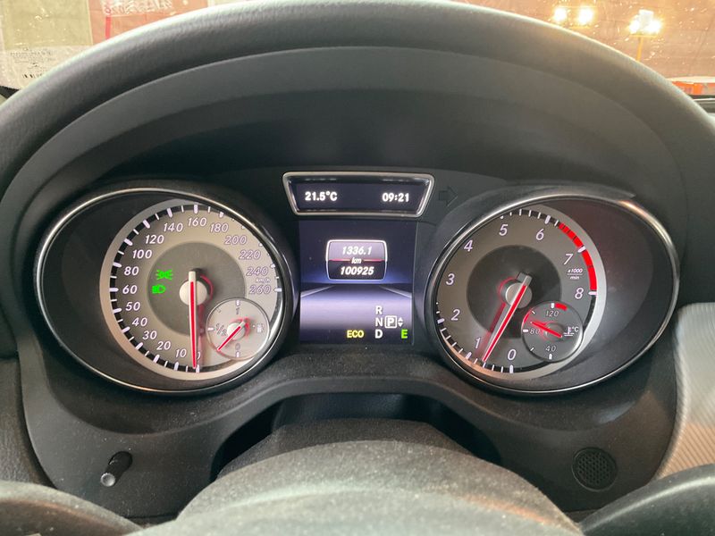 Mercedes-Benz GLA-Klasse GLA 200 Urban 2014 – снимка 18
