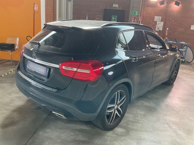 Mercedes-Benz GLA-Klasse GLA 200 Urban 2014 – снимка 8
