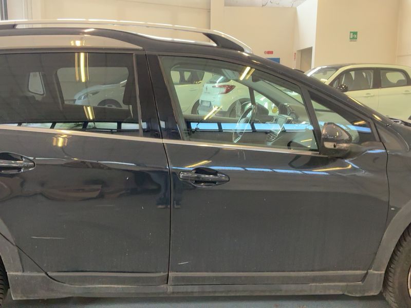 Peugeot 2008 1.6 Blue-HDi Allure 2016 – снимка 10